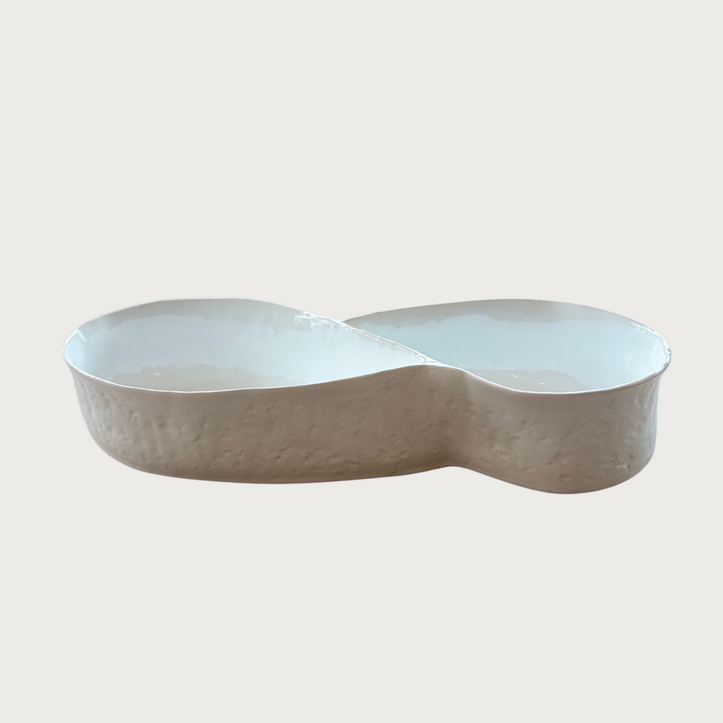 Intertwined Dish