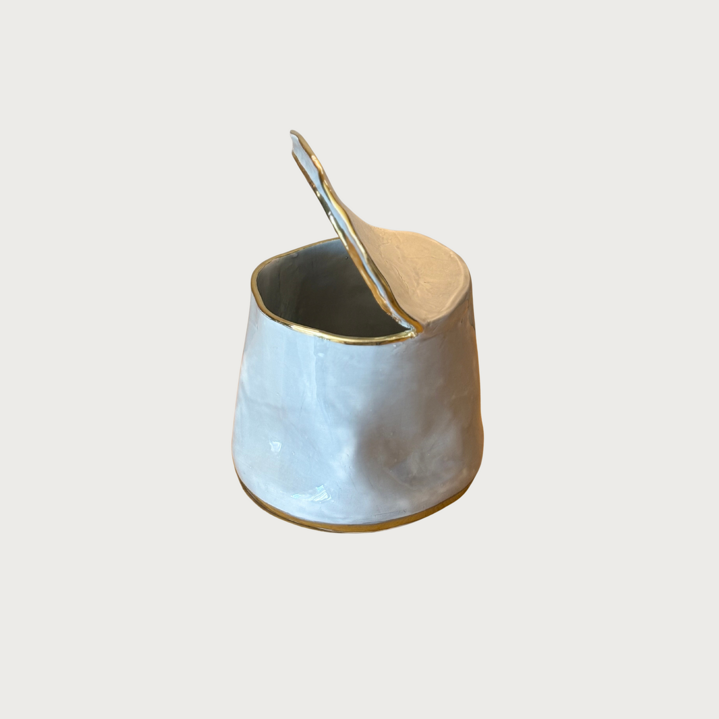 Can Vases Small