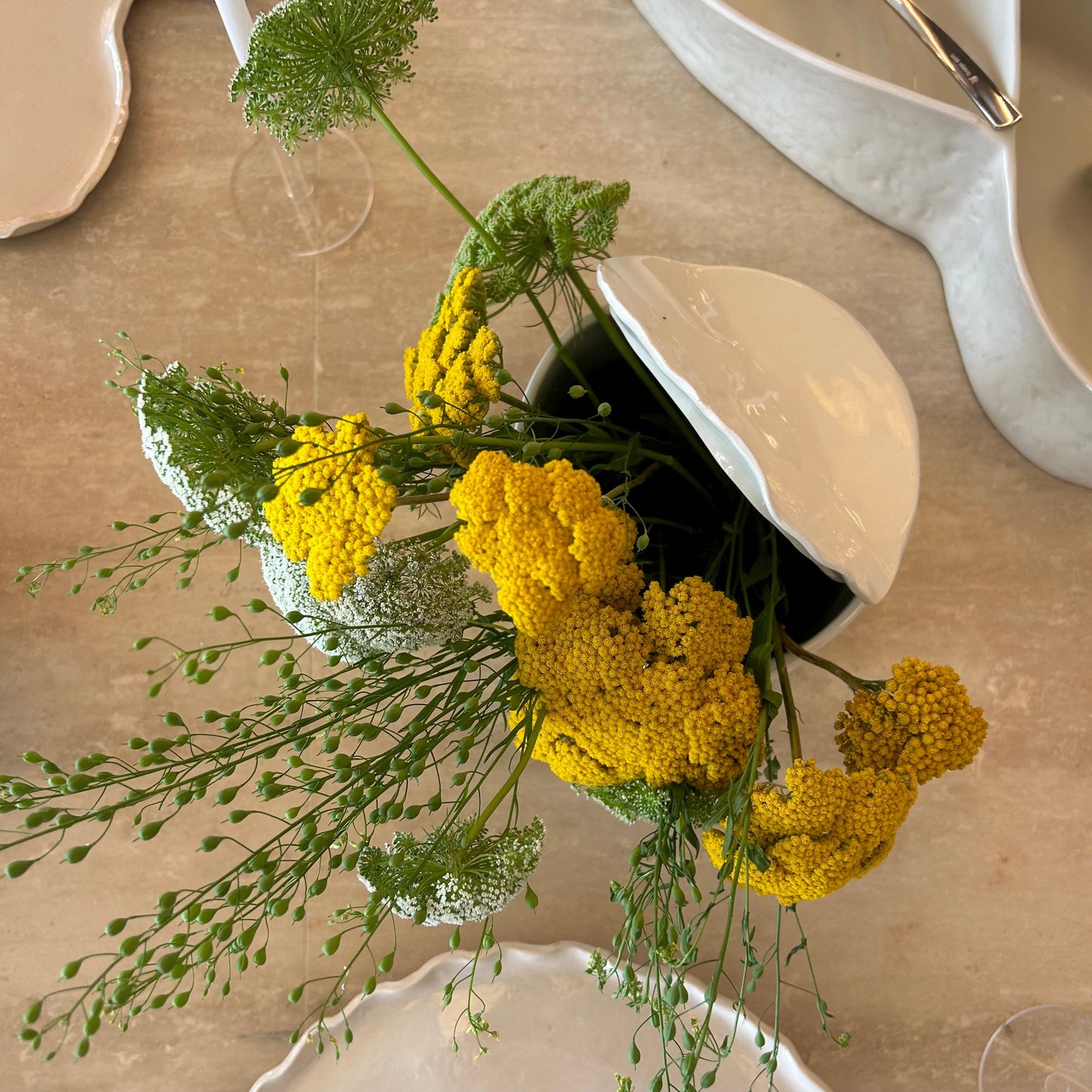Can Vases Large